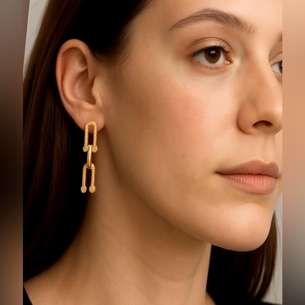 Triple Link Hardware Polished Interlocking Dangling Link Earrings